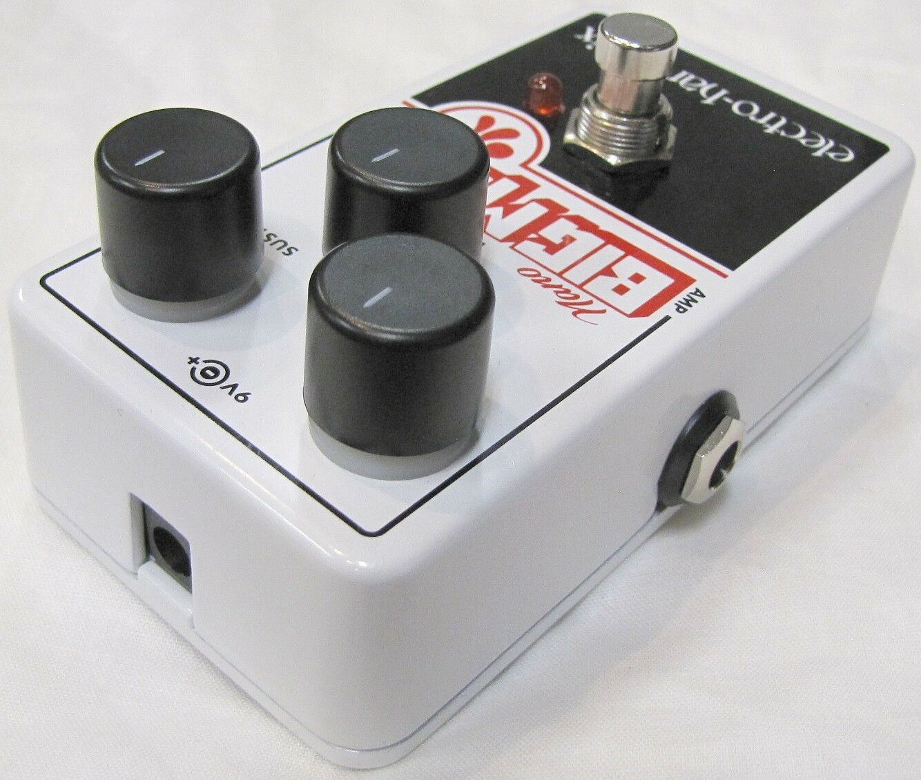 Electro-Harmonix Nano Big Muff Pi fuzz pedal, additional view