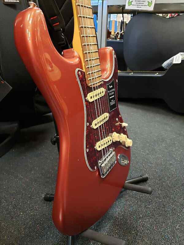 Fender Player Plus Stratocaster electric guitar — Noiseless pickups close-up