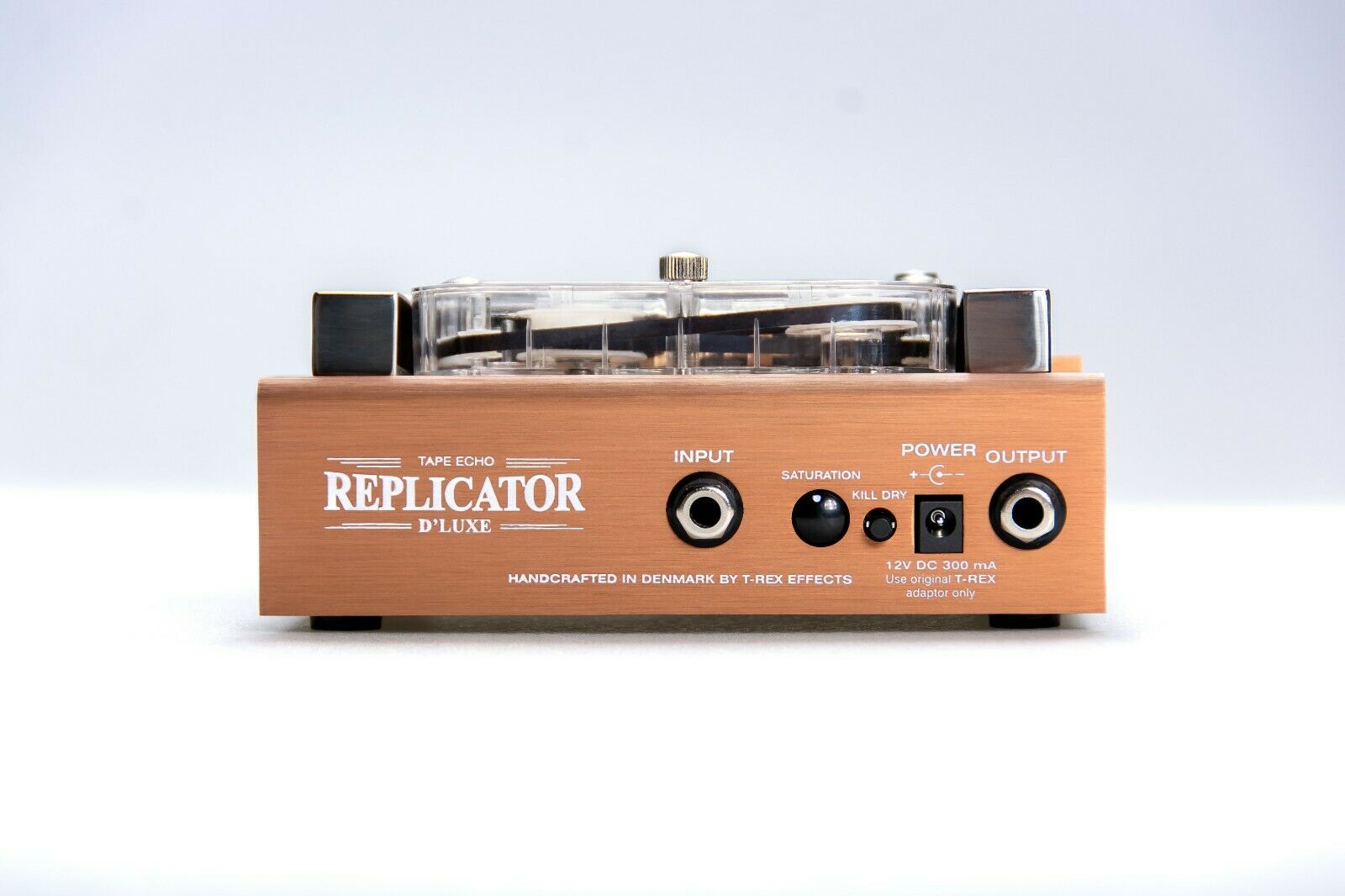 T-Rex Replicator D'Luxe tape delay pedal side profile view