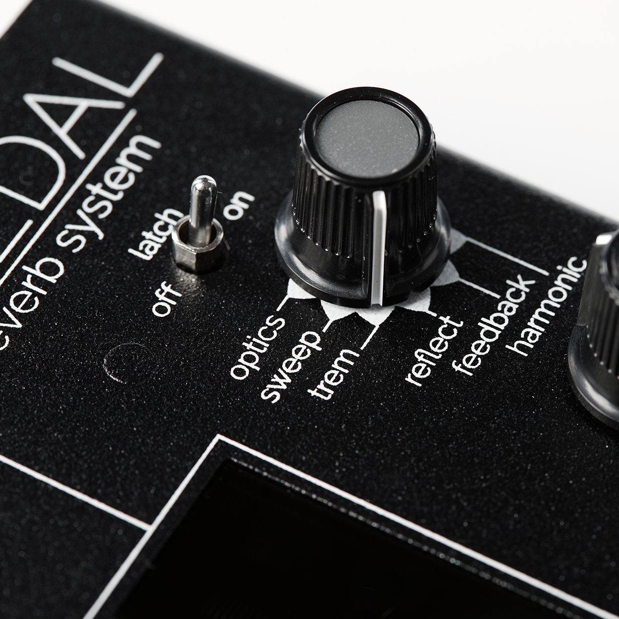 Gamechanger Audio LIGHT Pedal — full pedalboard reverb unit view