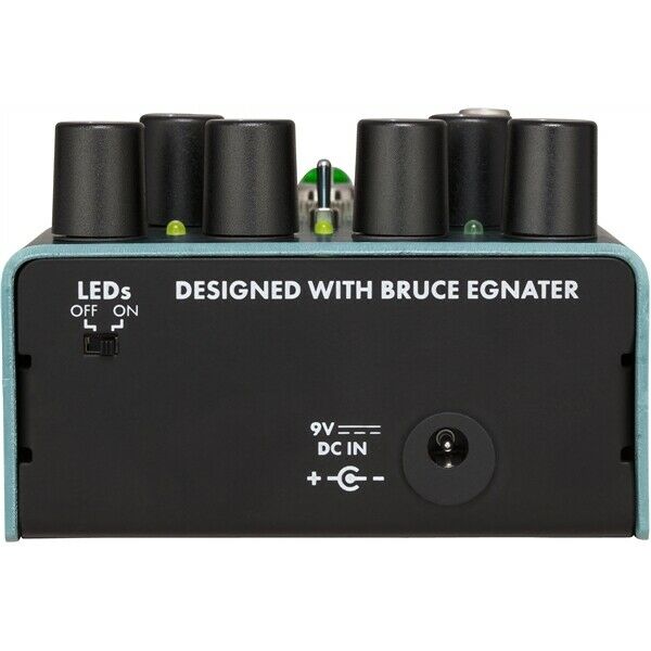 Fender Bubbler analog chorus pedal — front face with Bypass and Slow/Fast footswitches