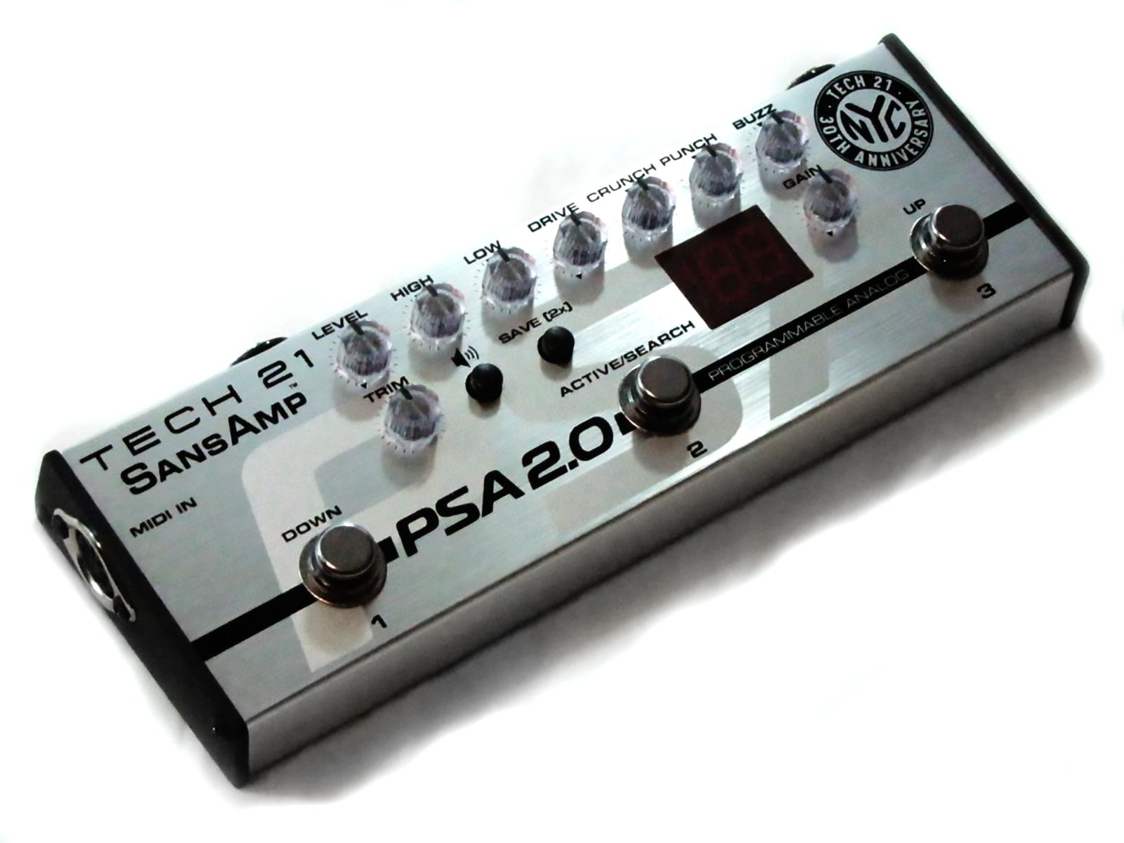 Tech 21 SansAmp PSA 2.0 preamp pedal — controls and footswitches detail