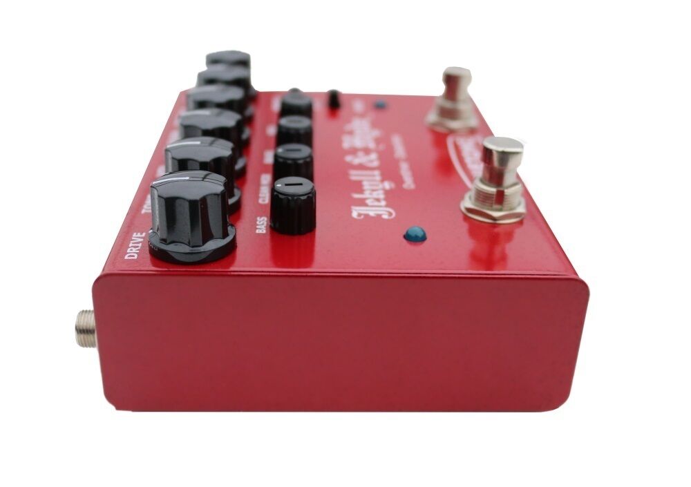 Truetone V3 Jekyll & Hyde overdrive distortion pedal - full product shot