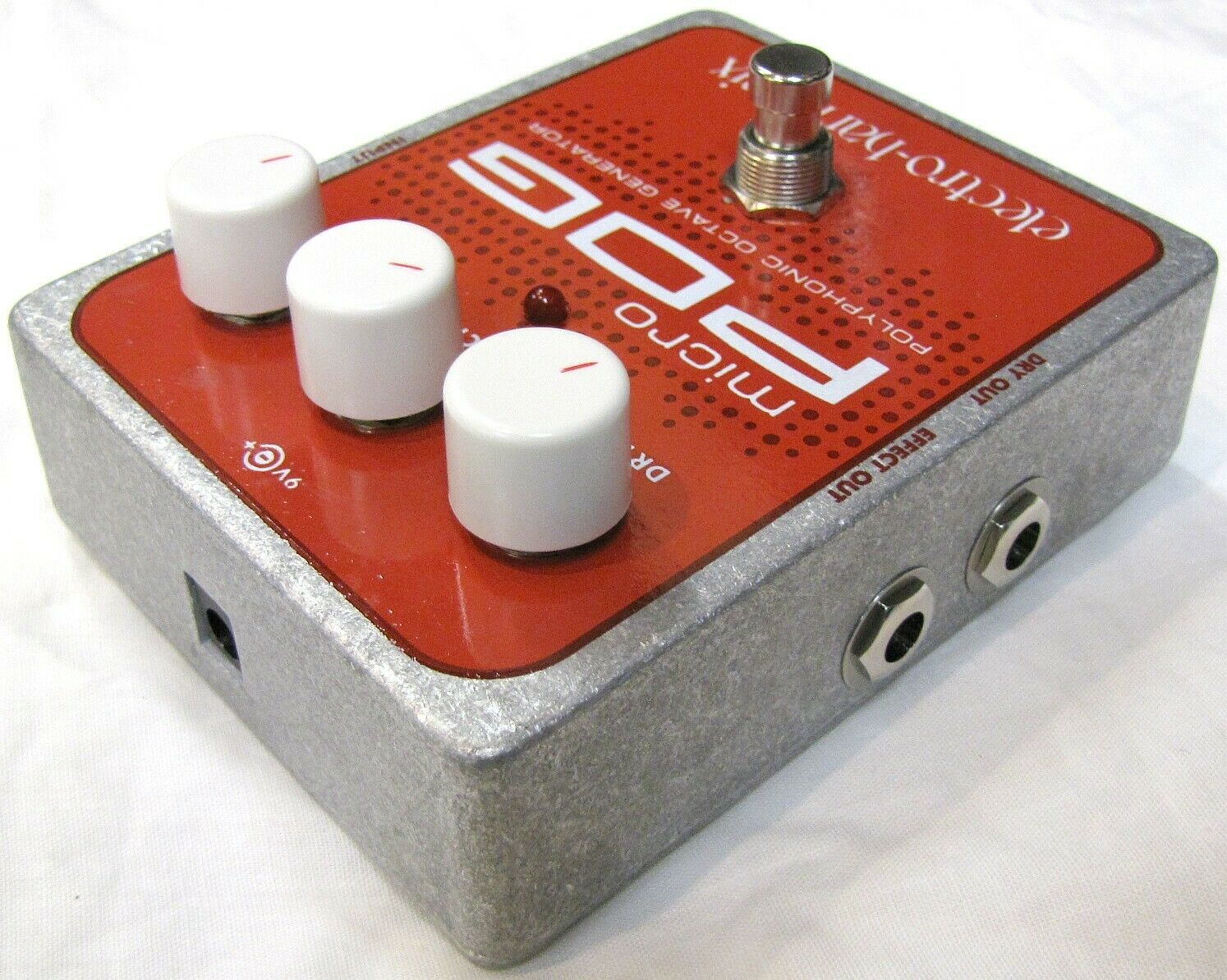 EHX Micro POG pedal side jacks view
