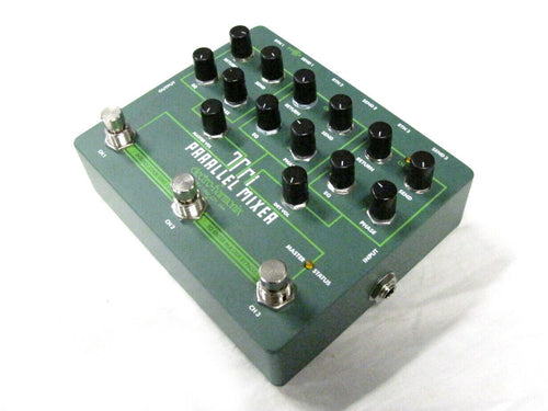 EHX Electro-Harmonix Tri Parallel Mixer — rear panel showing I/O jacks
