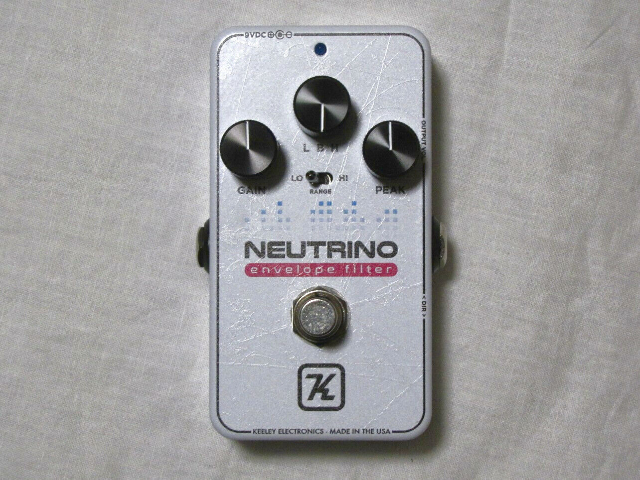 Keeley Neutrino V2 Envelope Filter pedal - silver enclosure auto-wah