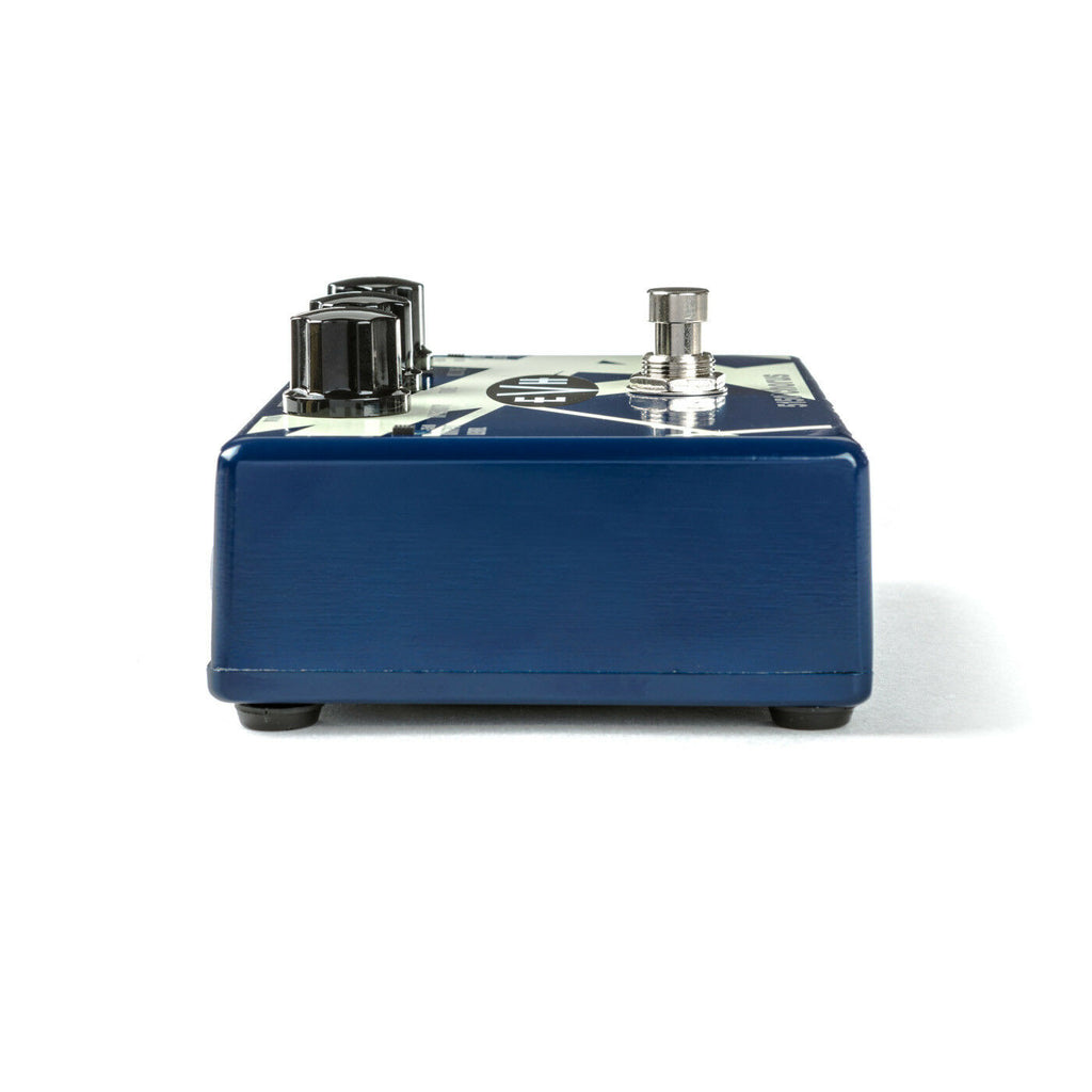MXR EVH 5150 Chorus pedal — rear input and output jacks
