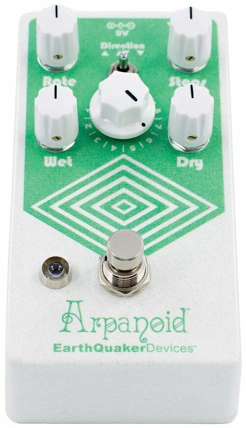 EarthQuaker Arpanoid V2 arpeggiator pedal — footswitch detail