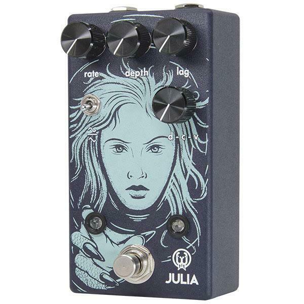 Walrus Audio Julia V2 chorus vibrato pedal control knobs detail