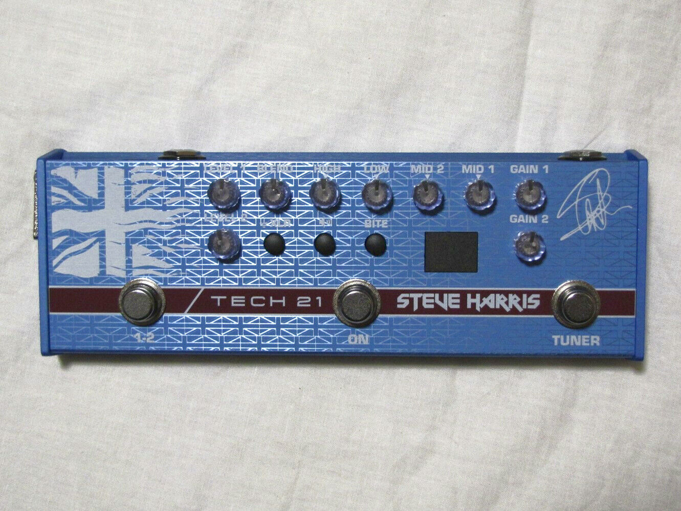 Tech 21 SH1 Steve Harris SansAmp bass preamp pedal - blue top with signature