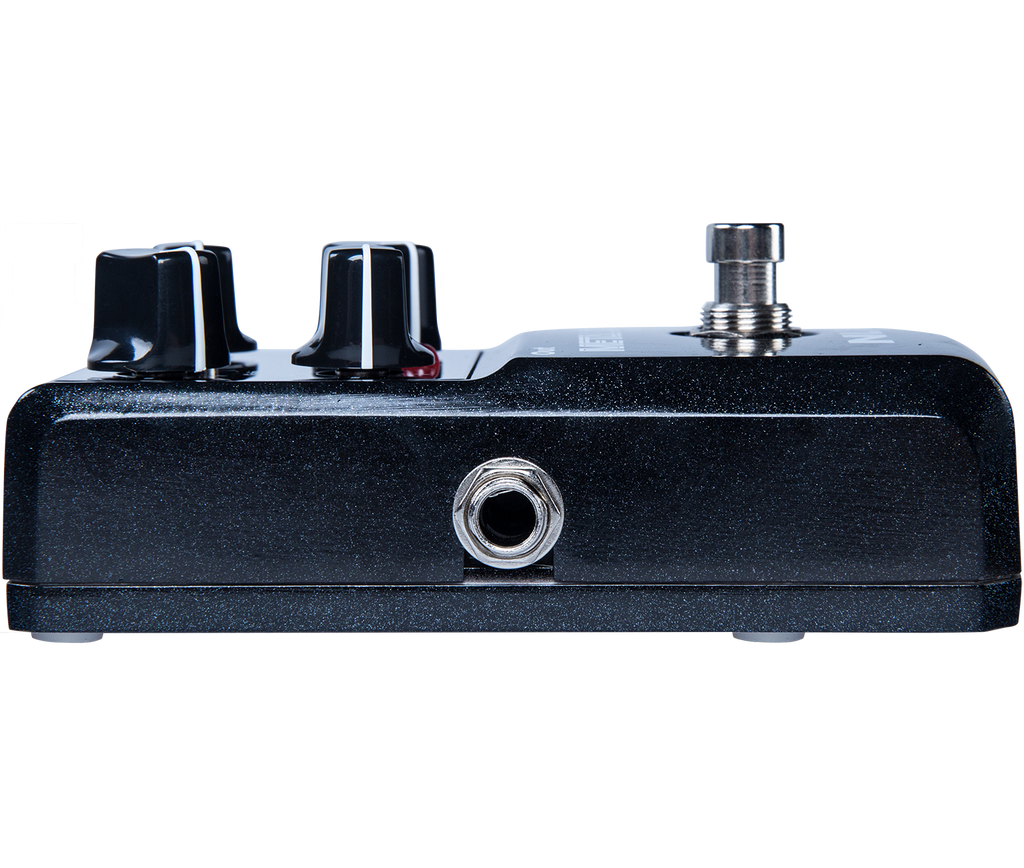 NUX Metal Core Deluxe distortion pedal — side input output jacks