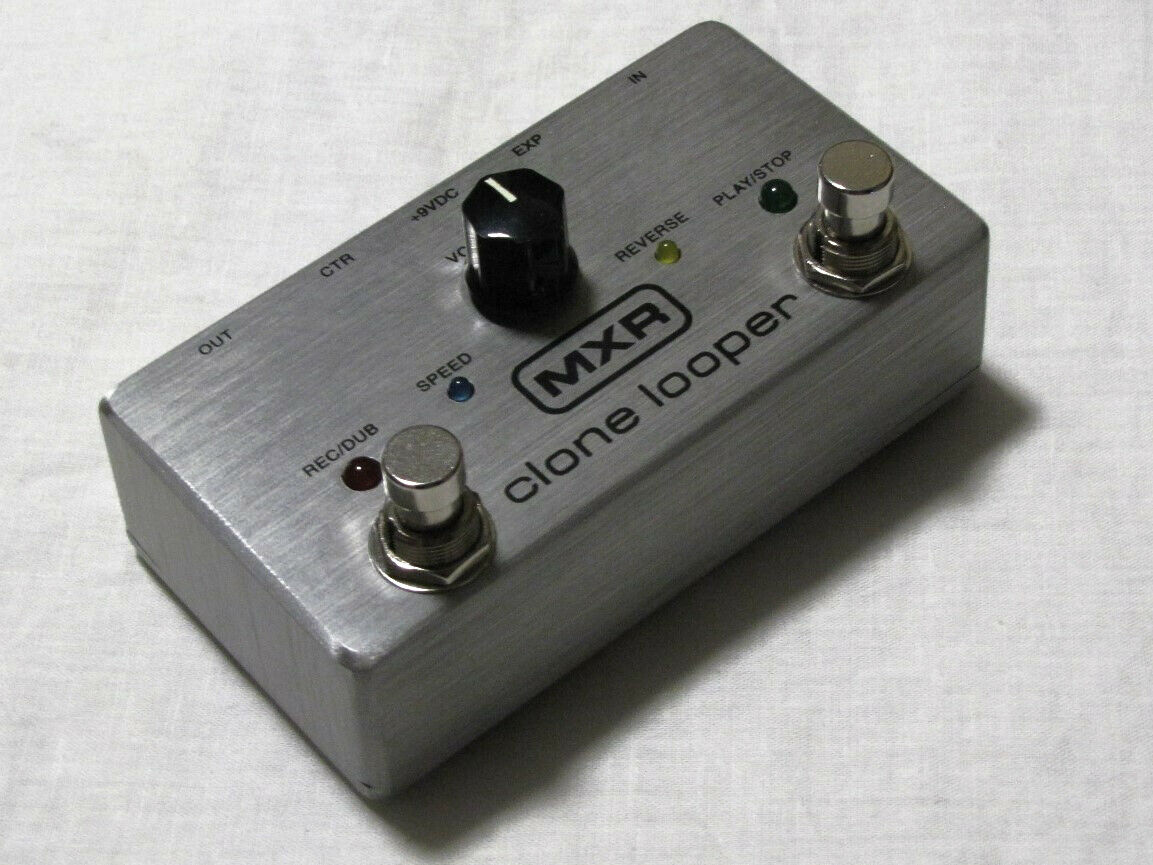 MXR M303 Clone Looper pedal — rear jacks view