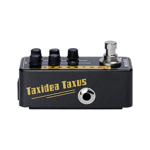 Mooer Taxidea Taxus 014 preamp top panel with EQ, Gain and Volume knobs