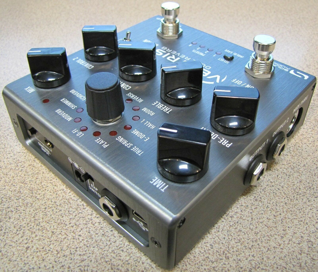 Source Audio SA262 Ventris Dual Reverb pedal — silver, footswitch detail