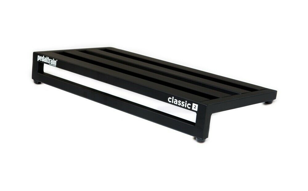 Pedaltrain Classic 2 pedalboard — angled rail view