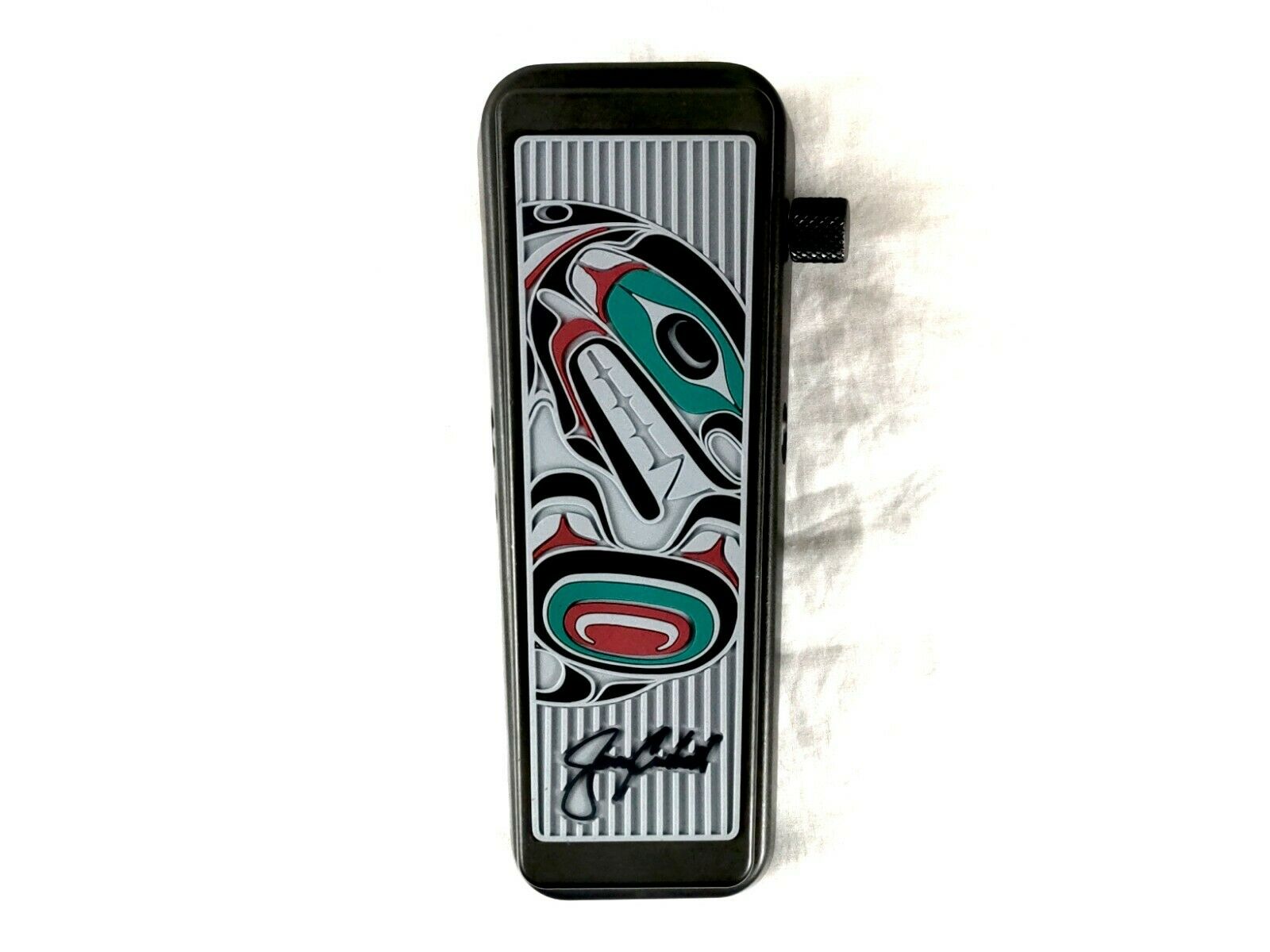 Dunlop JC95B Jerry Cantrell Wah Pedal — distressed black with tribal orca treadle design