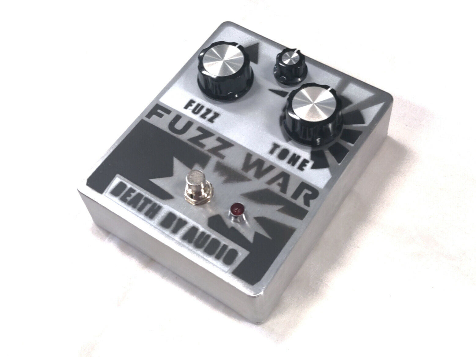 Death By Audio Fuzz War fuzz pedal, additional detail view