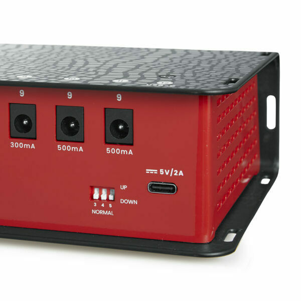 Gator GTR-PWR-12 power supply — included cable accessories