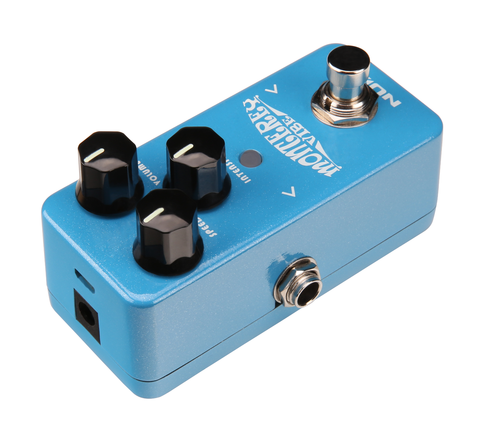 NUX Monterey Vibe NCH-1 uni-vibe pedal — detail of footswitch and LED indicator