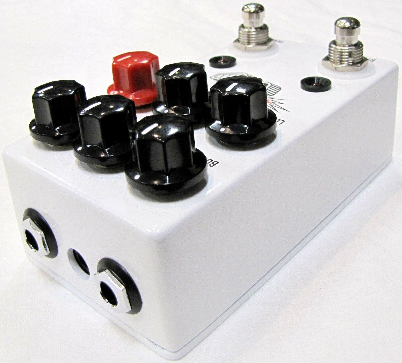 JHS Spring Tank reverb pedal — side jack detail