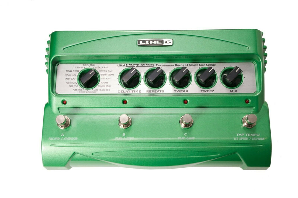 Line 6 DL4 Delay Stompbox Modeler with two guitar cables