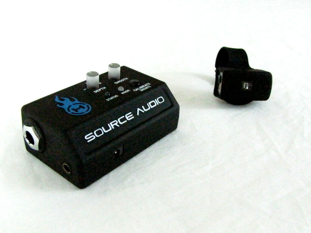 Source Audio Hot Hand wireless controller, alternate view