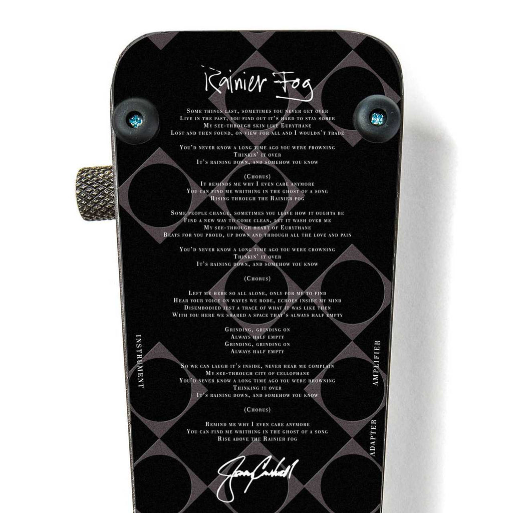 Dunlop JC95B Jerry Cantrell Cry Baby Wah input output jacks close-up