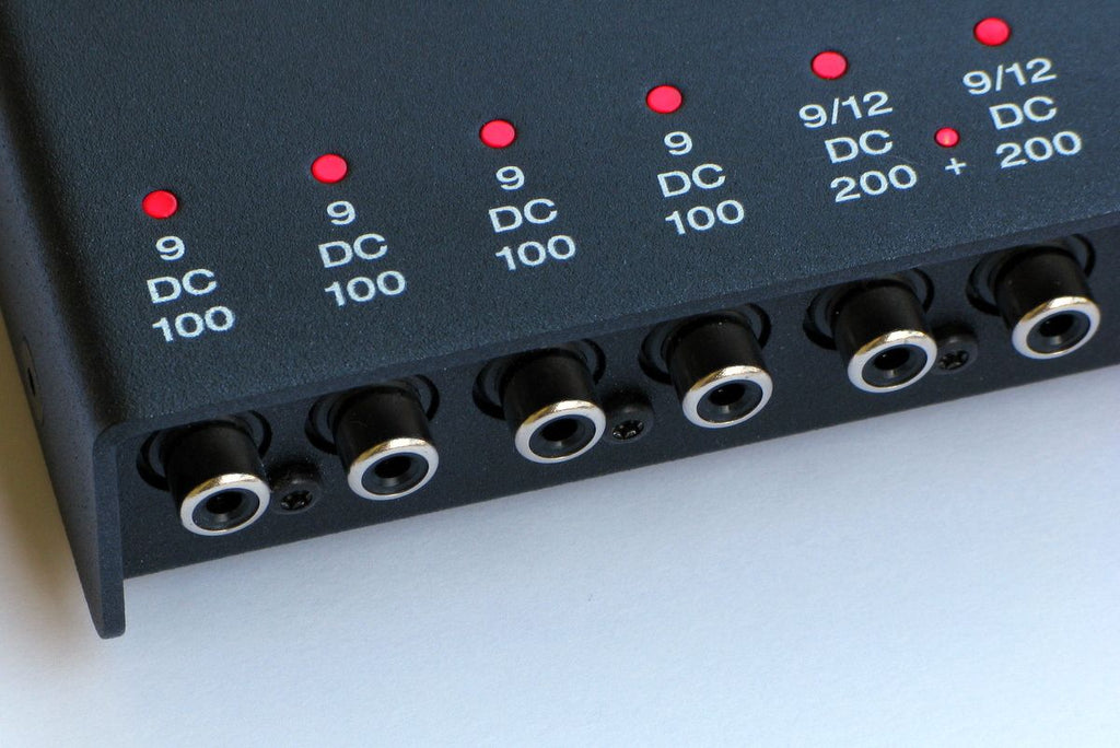 CIOKS DC10 power supply — voltage selector detail