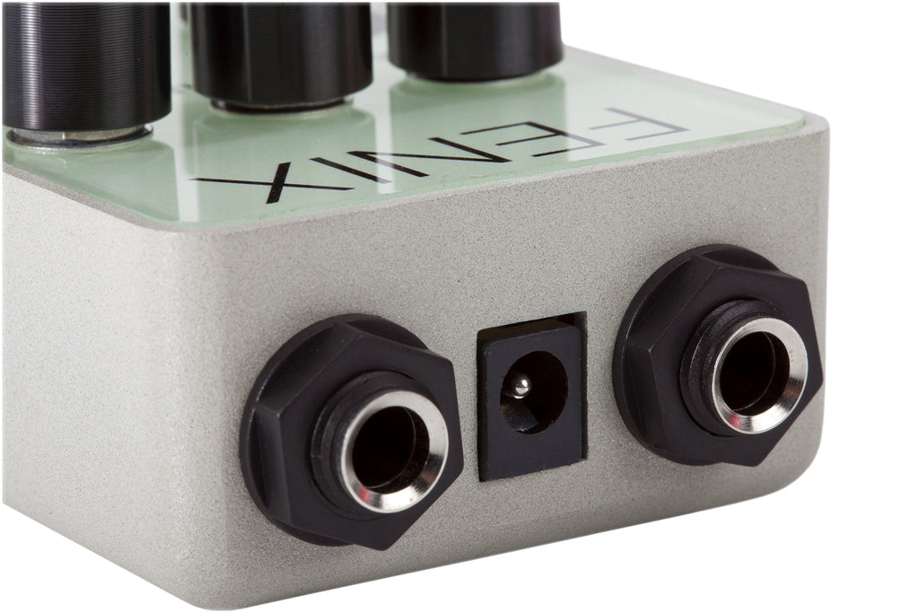Foxgear Fenix overdrive pedal — input and output jacks
