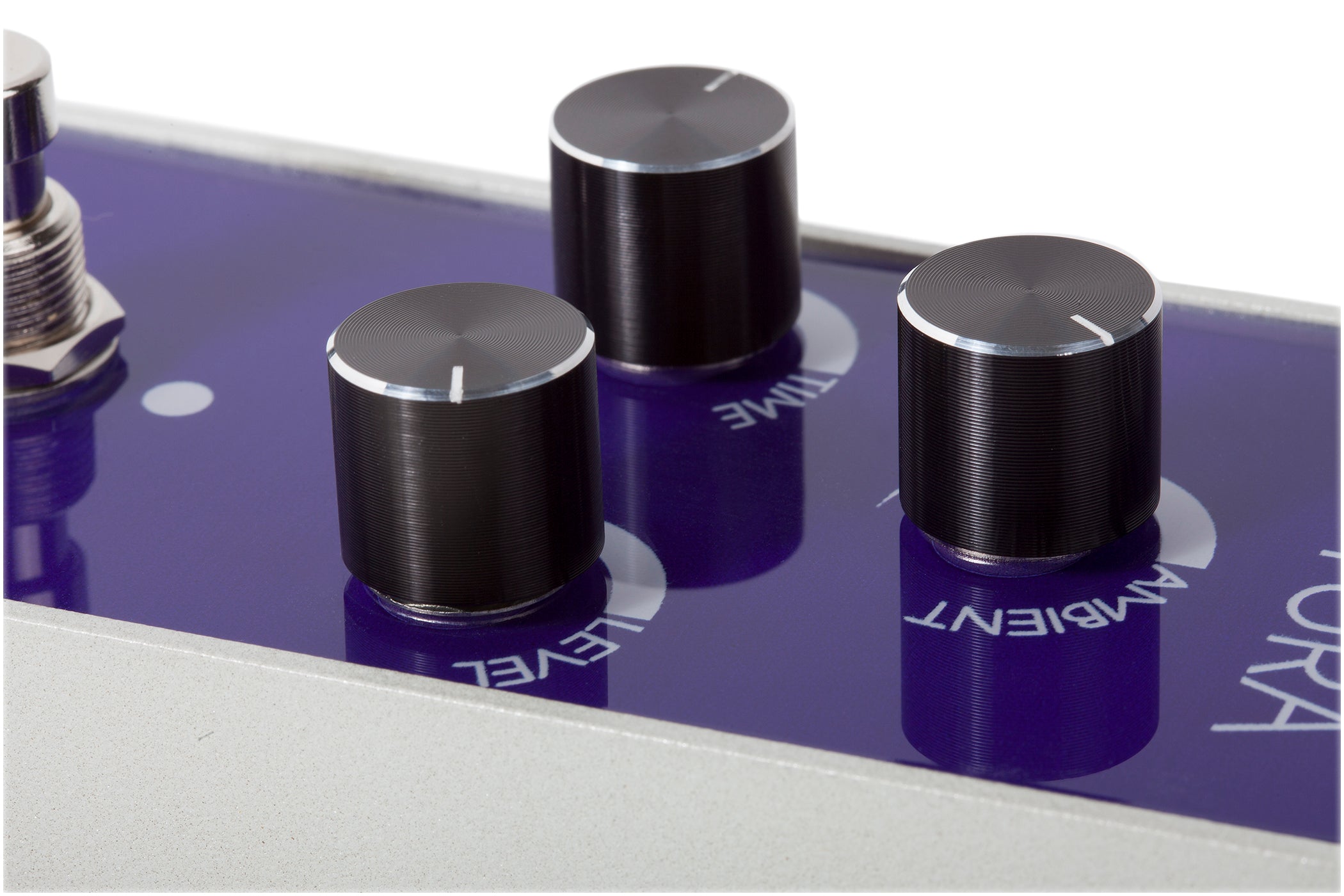 Foxgear Futura delay reverb pedal — knobs detail view