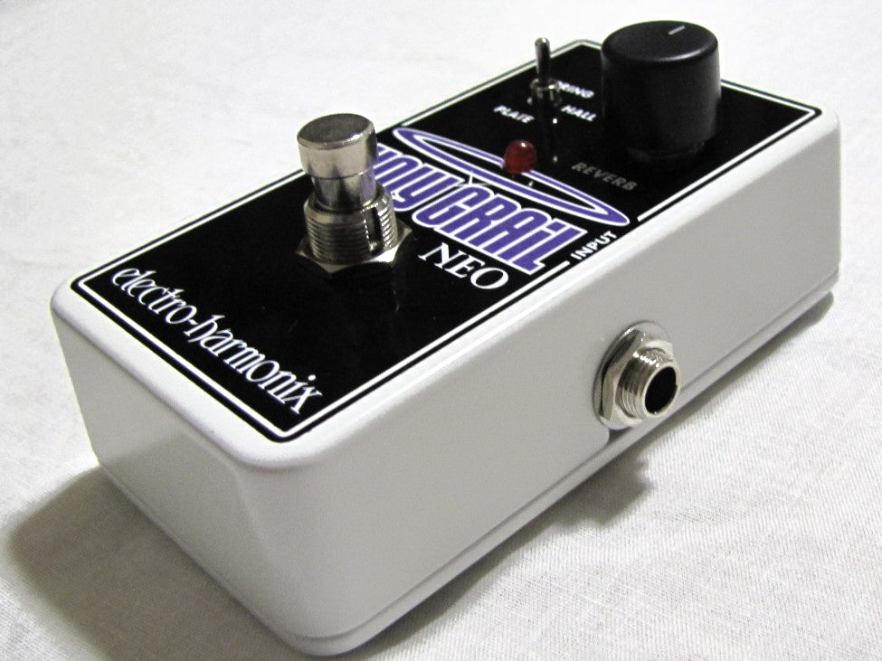 Electro-Harmonix Holy Grail Neo reverb pedal angled view