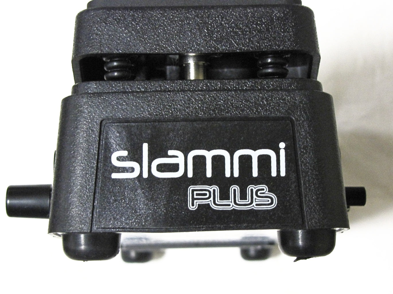 Electro-Harmonix Slammi Plus Pitch Shifter — rear view showing power jack