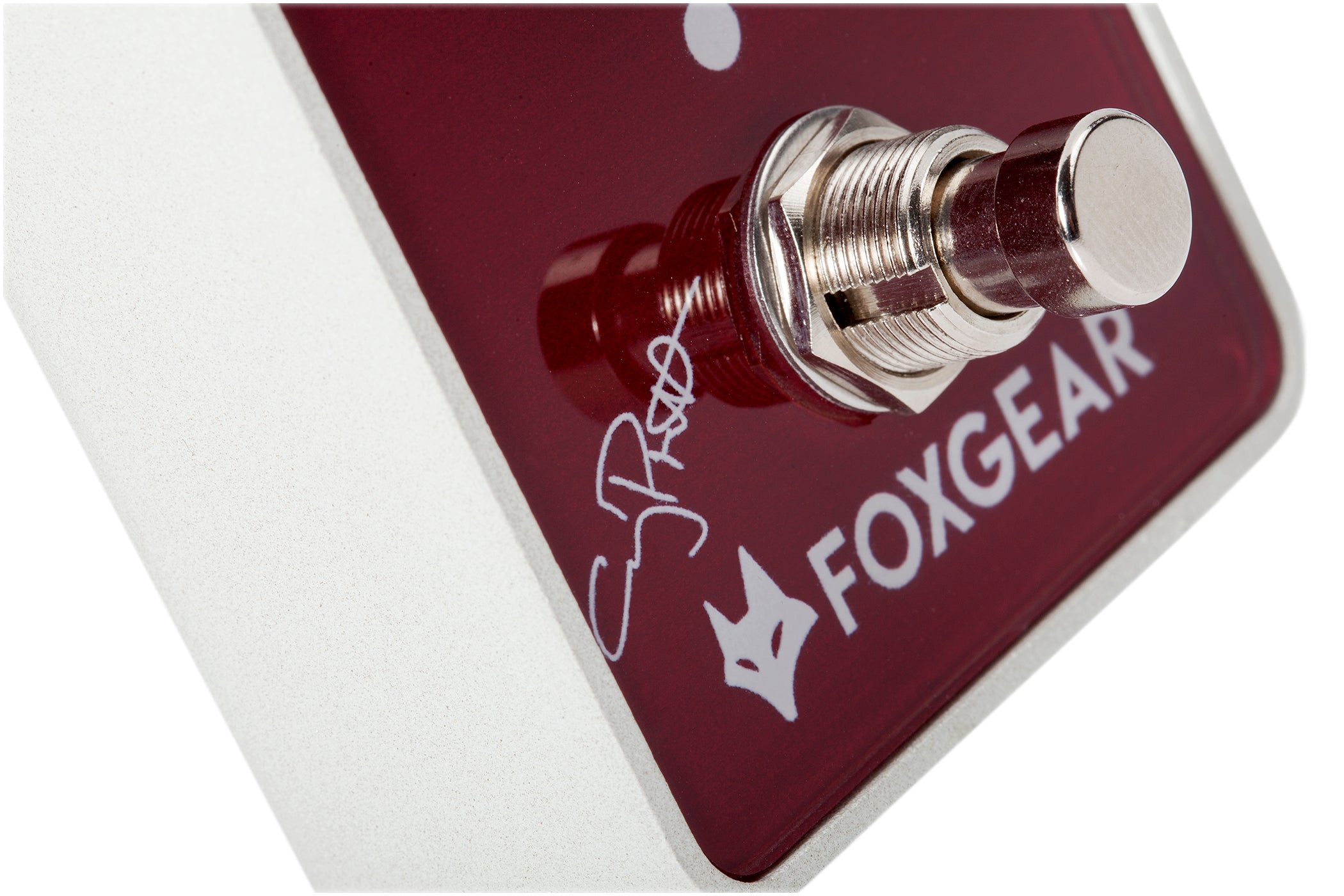 Foxgear Knee Trembler tremolo pedal — Guy Pratt signature detail