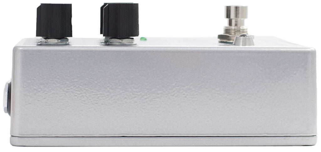 EarthQuaker Devices Sea Machine V3 chorus pedal - input output jacks
